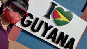 Como ir para Guiana de avião?
