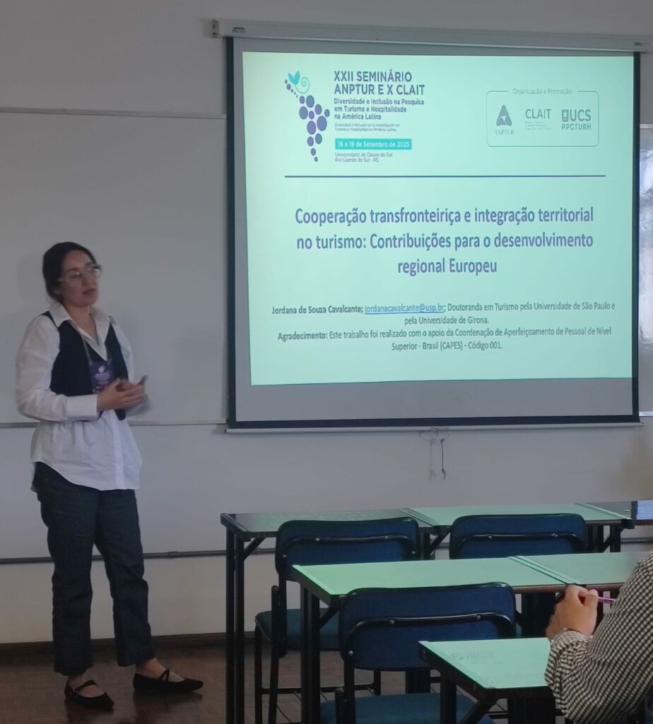 Na primeira apresentação. 