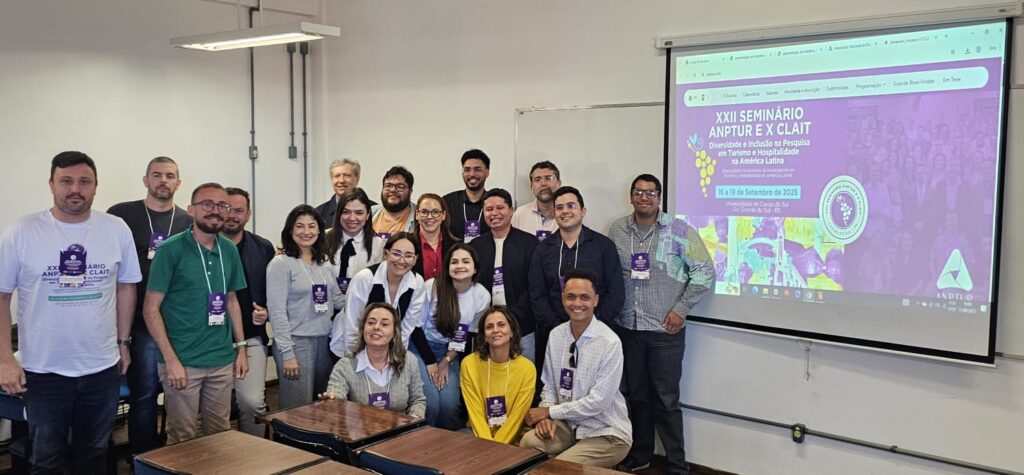 Um dos GTs de apresentação.