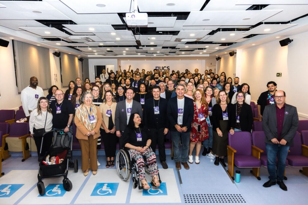 Fim do evento. Fotos dos participantes no último dia.